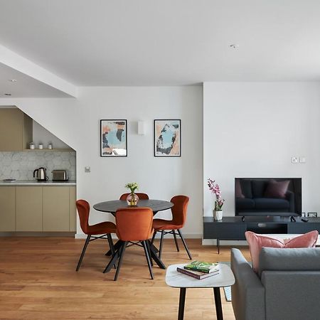 Hammersmith Mews By Viridian Apartments ลอนดอน ภายนอก รูปภาพ